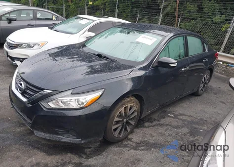 2018 Nissan Altima 2.5/S/Sv/Sl/Sr z USA, uszkodzony, nr VIN 1N4AL3AP8JC119865